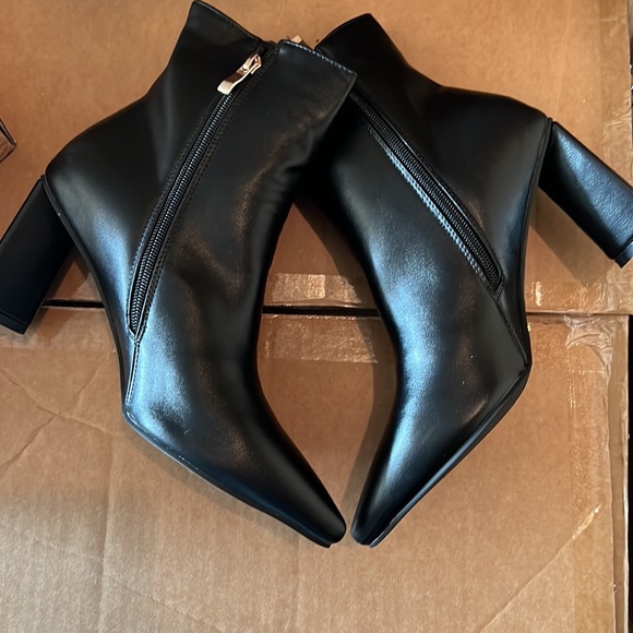 Billini Zaia - Black booties - Picture 3 of 9